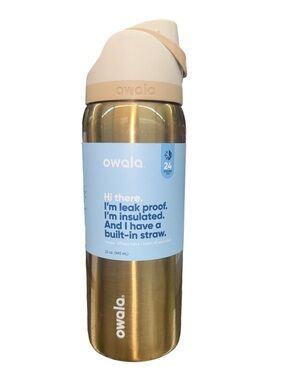 Special Edition Owala 32oz Stainless Steel FreeSip Water Bottle
Absolute Sleigh